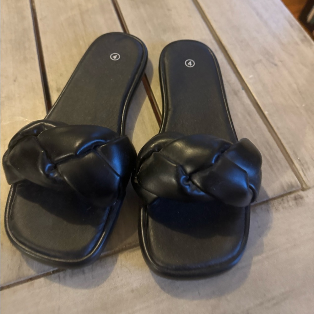 Nasty Gal sandals black